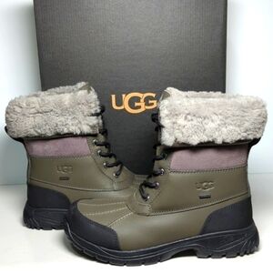 NIB Ugg Butte Vibram metal grey unisex winter boots mens sz 7 /womans sz 9 EU 40